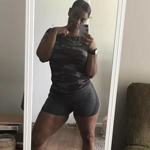 Meet your Posher, Alisa